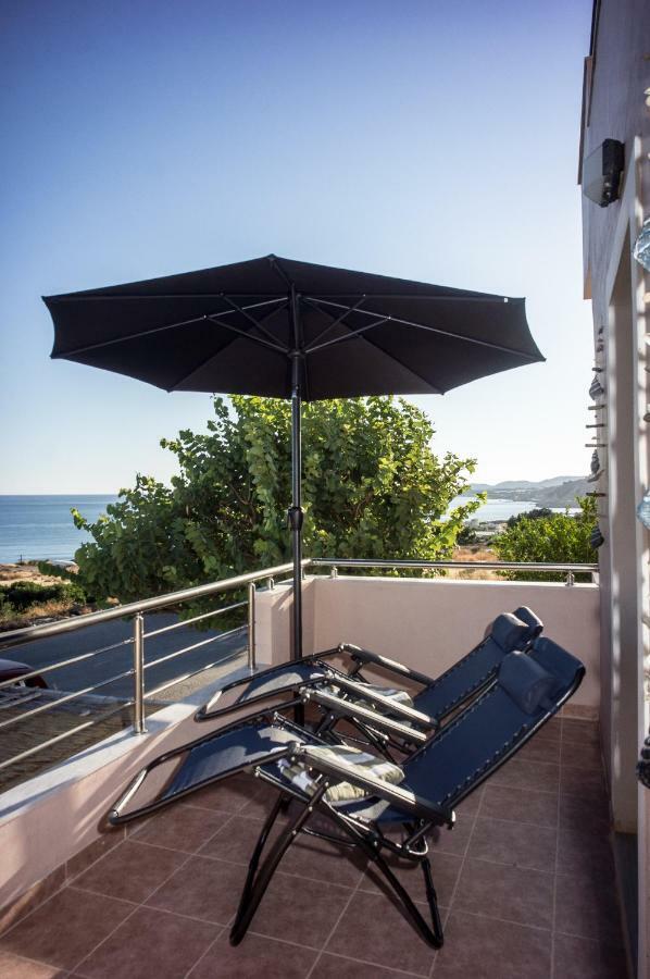 180 Degree Sea View Apartment 팔라이오코라 외부 사진